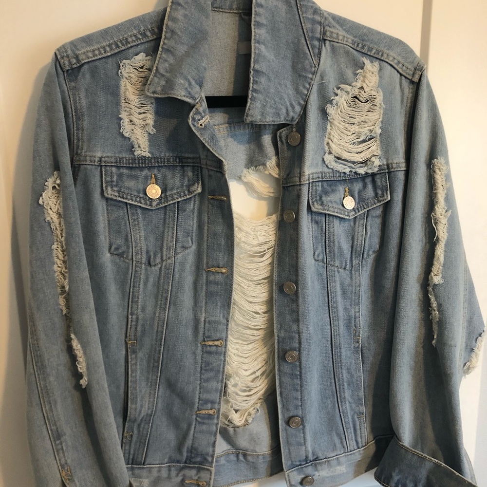 Refuge Denim Jean Jacket - distressed size M